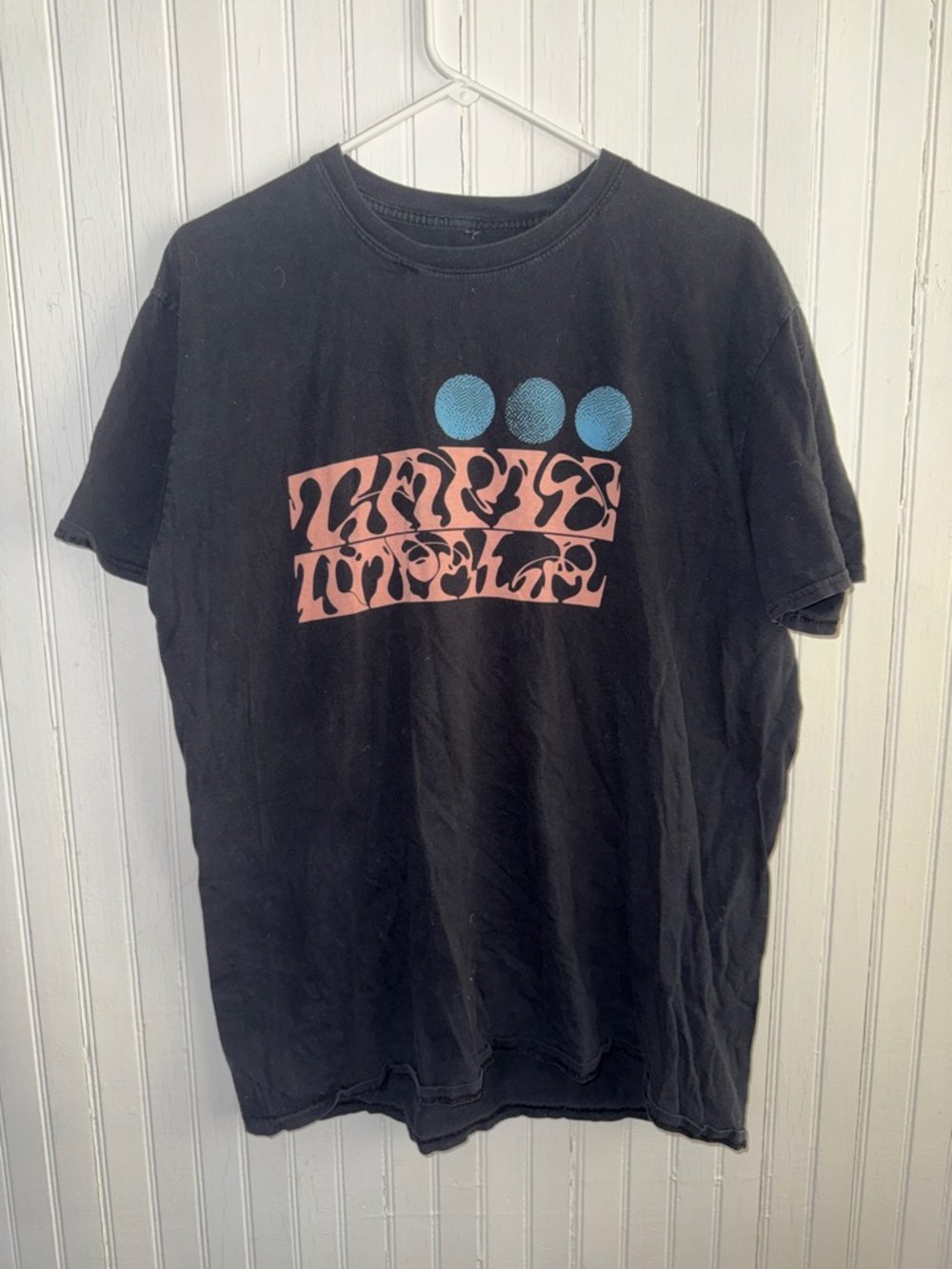 RARE-Tame Impala "Roundabout" Graphic Band Tee – 2019 Tour Merchandise